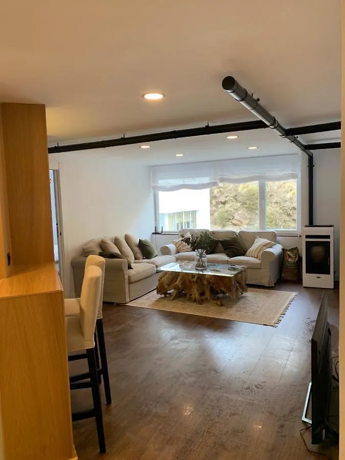 Fantastic Brand New Appartment In Best Location Just Few Steps From The Ski Slope! Private Parking Sierra Nevada Apartment